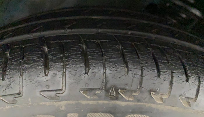 2017 Maruti IGNIS ALPHA 1.2, Petrol, Manual, 25,446 km, Right Rear Tyre Tread