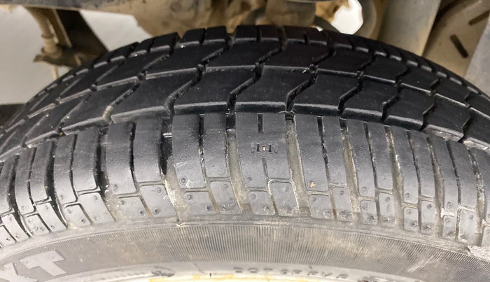 2016 Tata Nano TWIST XTA, Petrol, Automatic, 25,457 km, Left Rear Tyre Tread