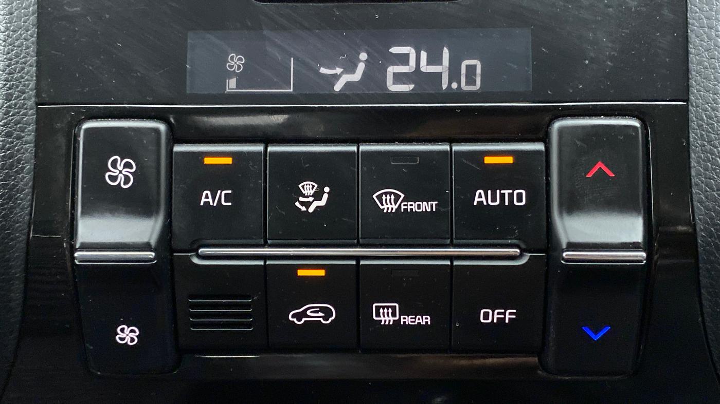 2020 KIA SONET GTX + 1.0 IMT, Petrol, Manual, 14,135 km, Automatic Climate Control
