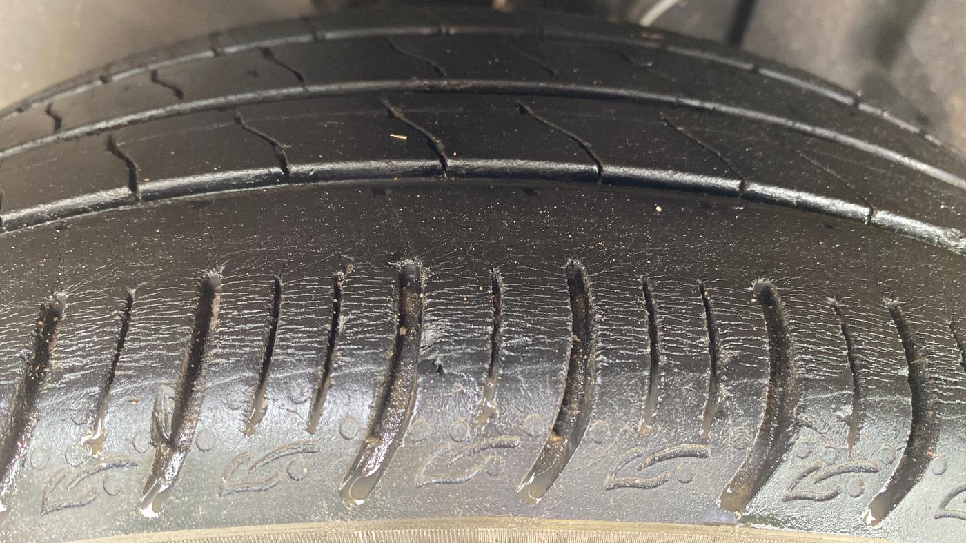 2022 Tata ALTROZ XT PETROL, Petrol, Manual, 34,731 km, Left Front Tyre Tread