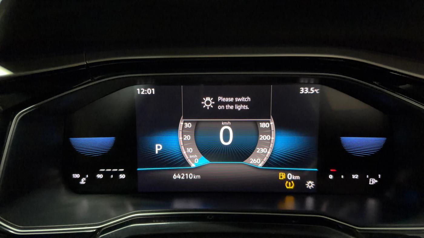 2023 Volkswagen VIRTUS TOPLINE TSI 1.0 AT, Petrol, Automatic, 64,199 km, Odometer Image