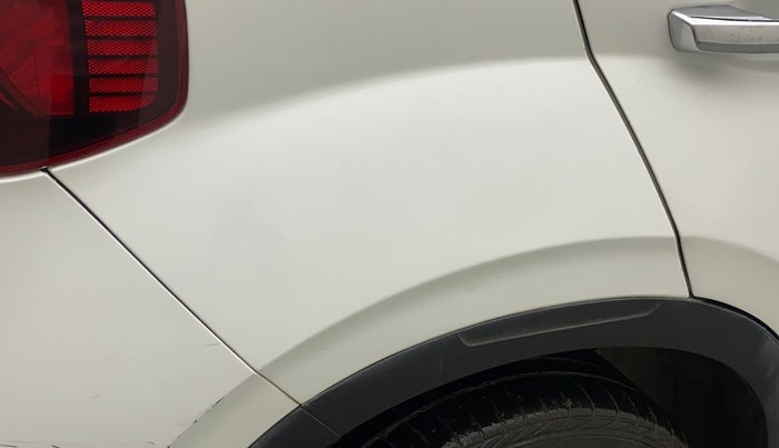 2019 Hyundai VENUE SX PLUS 1.0 TURBO DCT, Petrol, Automatic, 72,340 km, Right quarter panel - Minor scratches