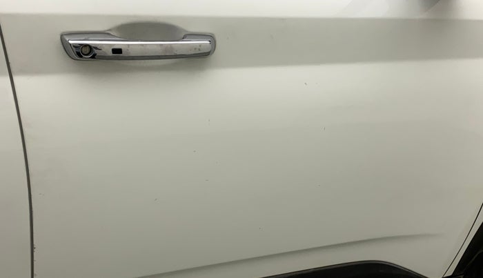 2019 Hyundai VENUE SX PLUS 1.0 TURBO DCT, Petrol, Automatic, 72,340 km, Driver-side door - Minor scratches