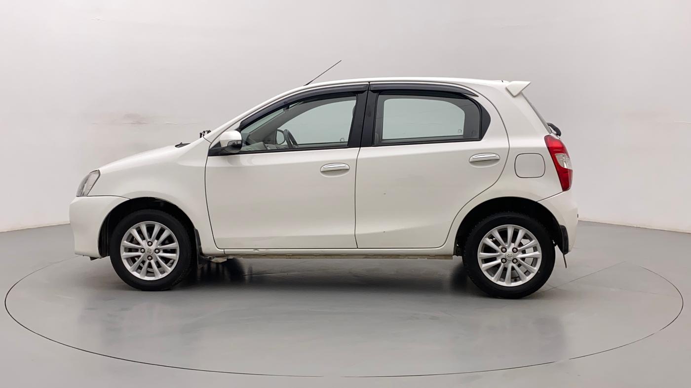 2013 Toyota Etios Liva V, Petrol, Manual, 41,679 km, Left Side