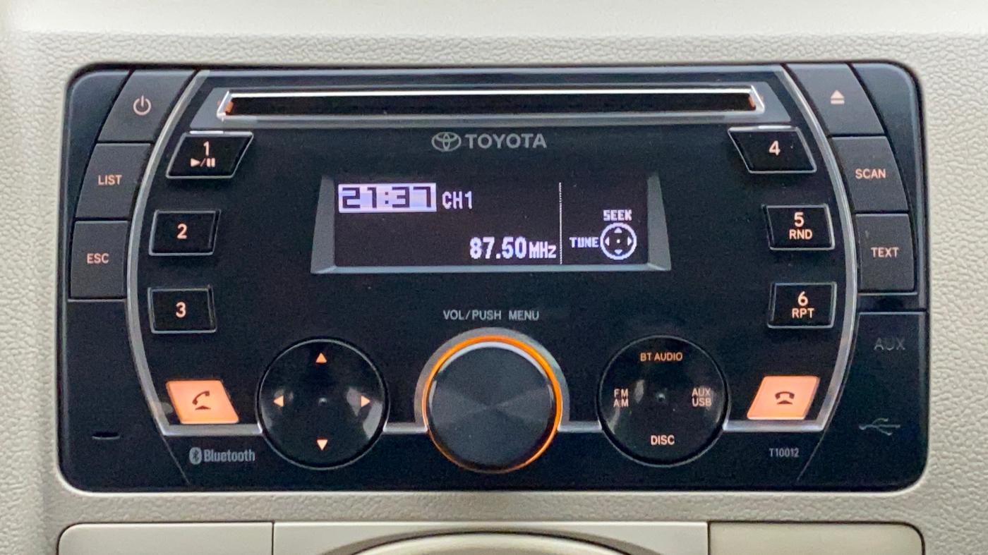 2013 Toyota Etios Liva V, Petrol, Manual, 41,679 km, Infotainment System
