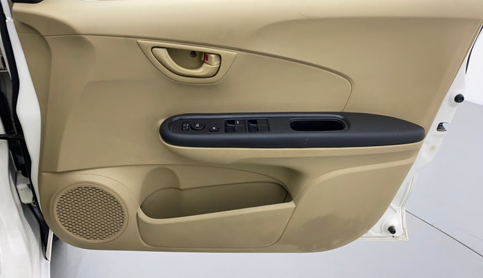 2014 Honda Mobilio 1.5 S I DTEC, Diesel, Manual, 53,489 km, Driver Side Door Panels Control