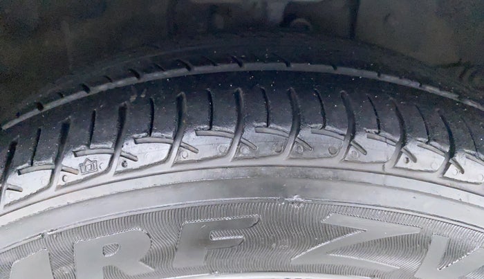 2014 Honda Mobilio 1.5 S I DTEC, Diesel, Manual, 53,489 km, Right Front Tyre Tread