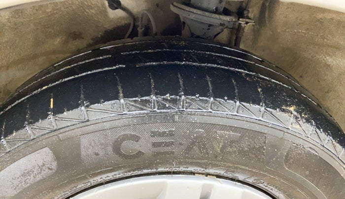 2021 Maruti Alto LXI, Petrol, Manual, 78,801 km, Left Front Tyre Tread