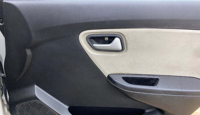 2021 Maruti Alto LXI, Petrol, Manual, 78,801 km, Driver Side Door Panels Control