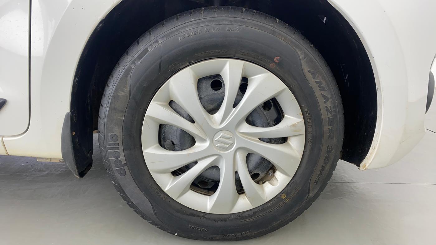 2018 Maruti Swift VXI D, Petrol, Manual, 48,809 km, Right Front Wheel