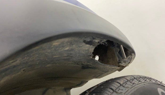 2018 Renault Kwid CLIMBER 1.0, Petrol, Manual, 37,650 km, Right fender - Lining loose