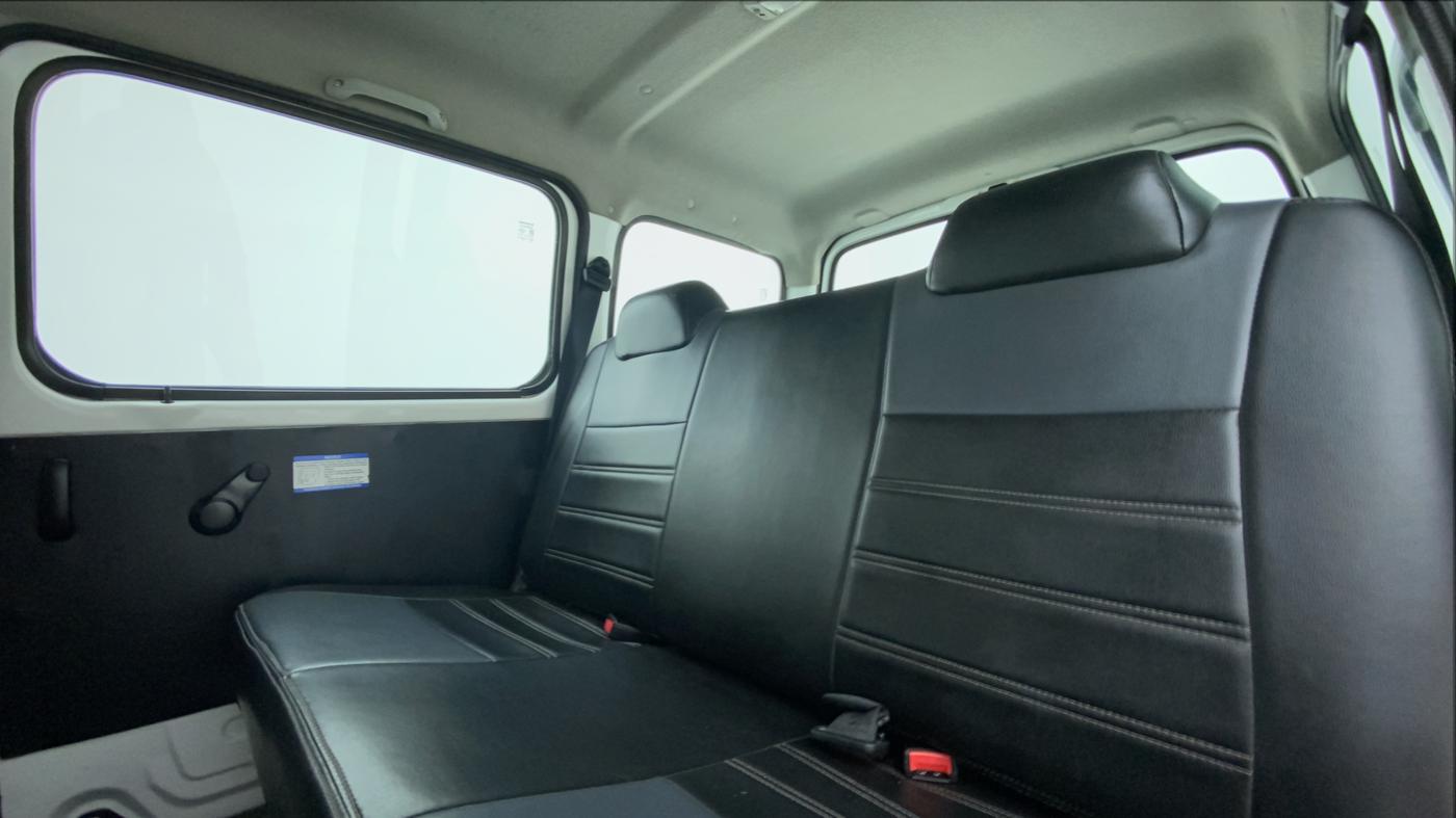 2018 Maruti Eeco 5 STR WITH AC PLUSHTR, Petrol, Manual, 37,999 km, Right Side Rear Door Cabin