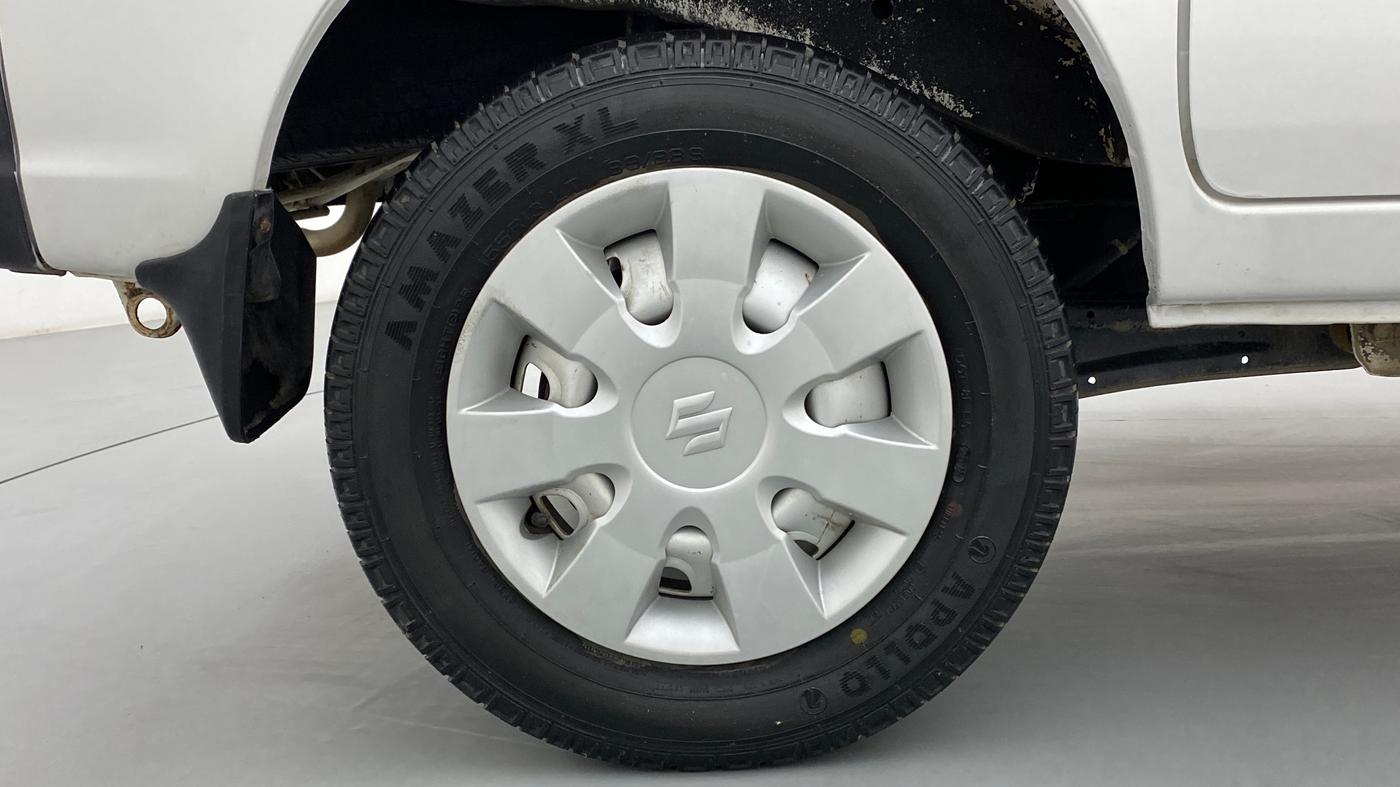 2018 Maruti Eeco 5 STR WITH AC PLUSHTR, Petrol, Manual, 37,999 km, Right Rear Wheel