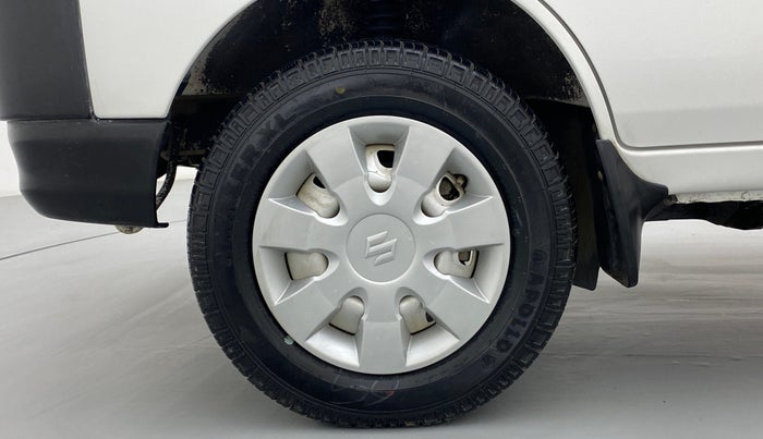 2018 Maruti Eeco 5 STR WITH AC PLUSHTR, Petrol, Manual, 37,999 km, Left Front Wheel