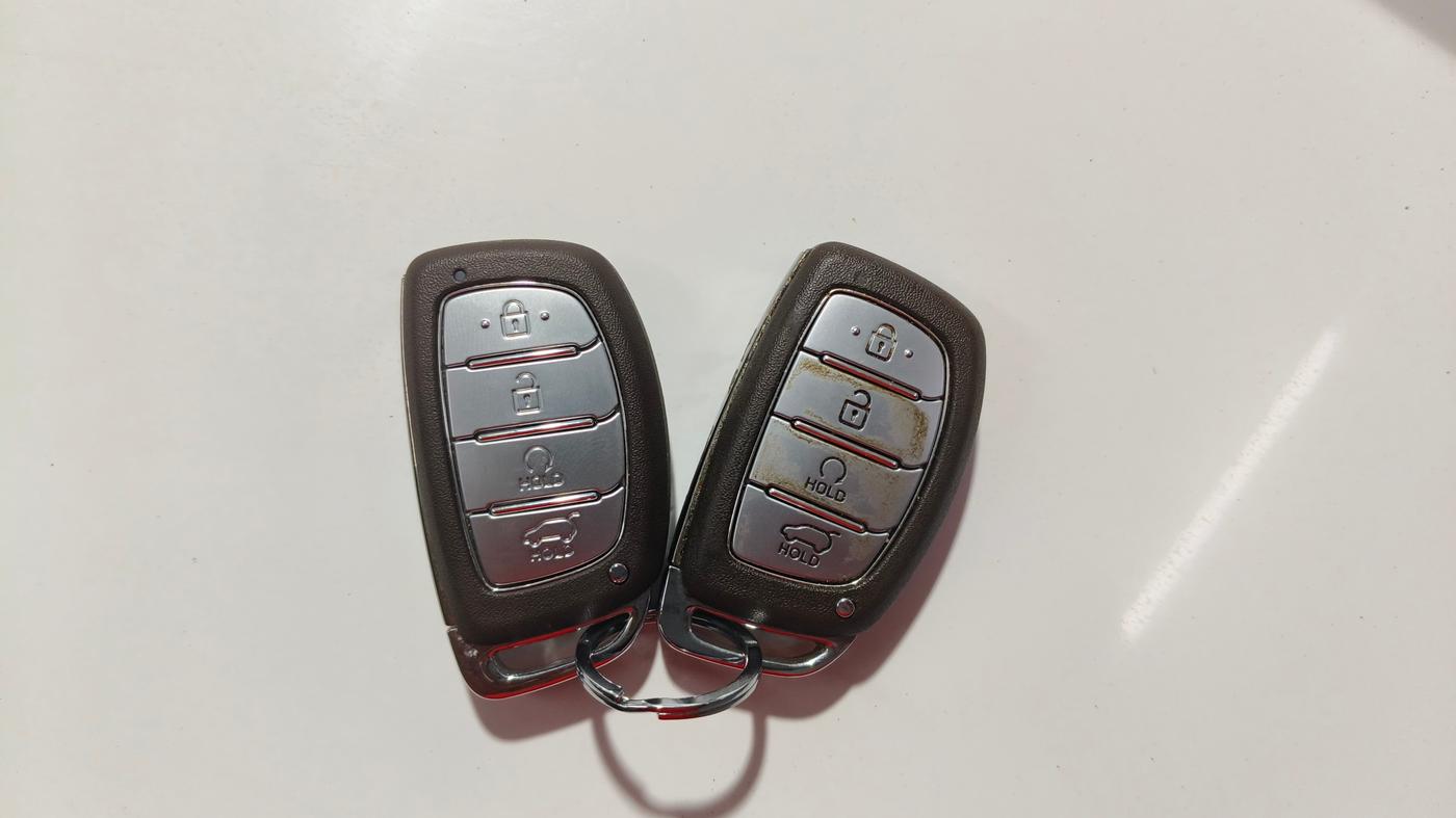2022 Hyundai ALCAZAR PRESTIGE 2.0 MT 7STR, Petrol, Manual, 75,398 km, Key Close Up
