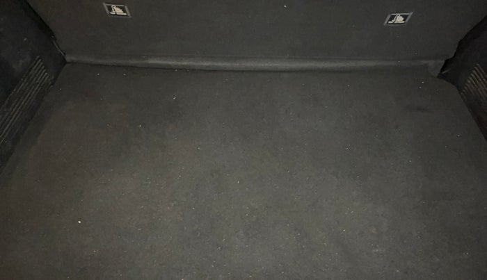 2020 KIA SONET GTX PLUS 1.5 AT, Diesel, Automatic, 65,301 km, Boot Inside