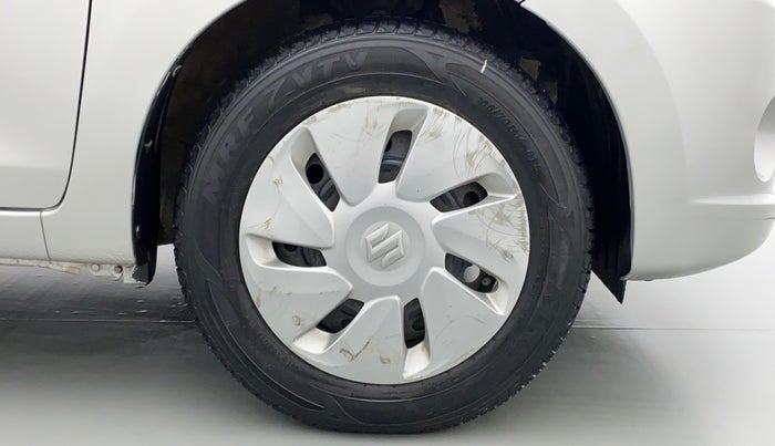 2015 Maruti Celerio VXI d, Petrol, Manual, 44,476 km, Right Front Wheel