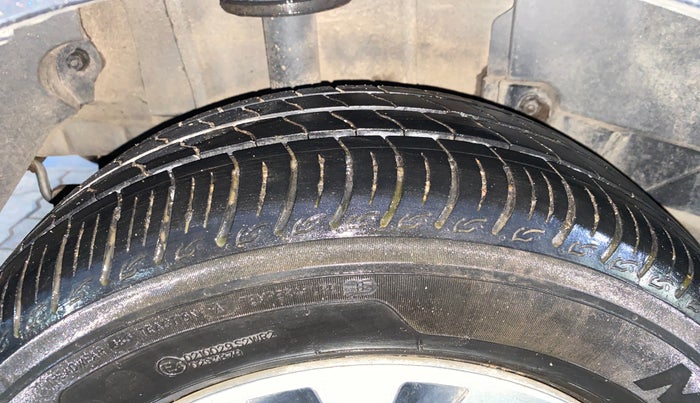 2024 Tata TIGOR XZ PLUS CNG, CNG, Manual, 25,960 km, Right Rear Tyre Tread
