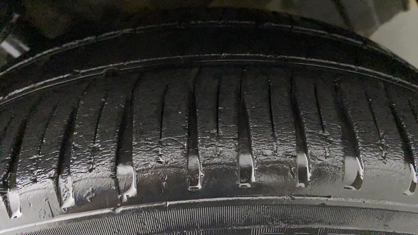 2010 Hyundai i20 SPORTZ 1.2, Petrol, Manual, 42,073 km, Left Rear Tyre Tread