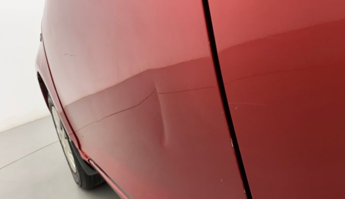 2014 Maruti Swift VXI, Petrol, Manual, 88,051 km, Front passenger door - Slightly dented