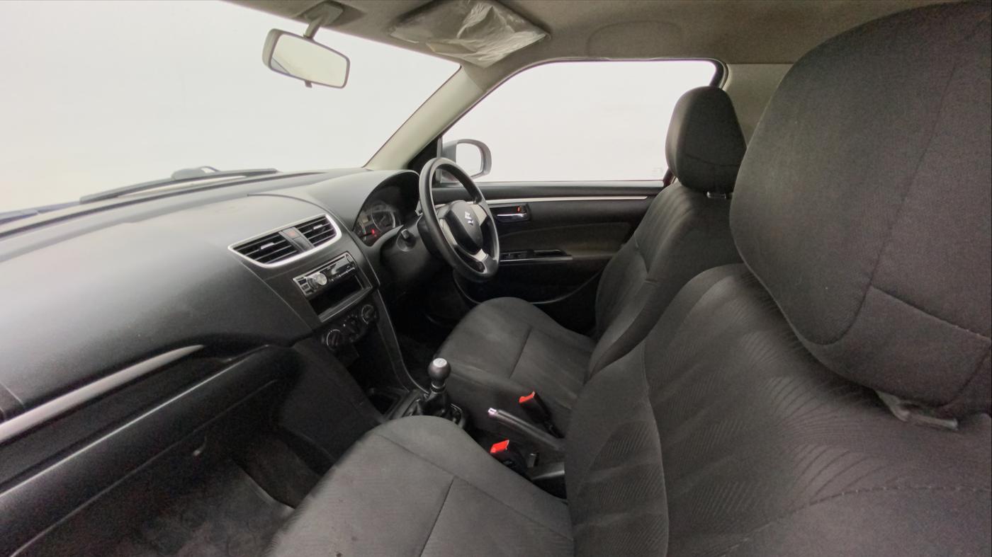 2014 Maruti Swift VXI, Petrol, Manual, 88,051 km, Right Side Front Door Cabin