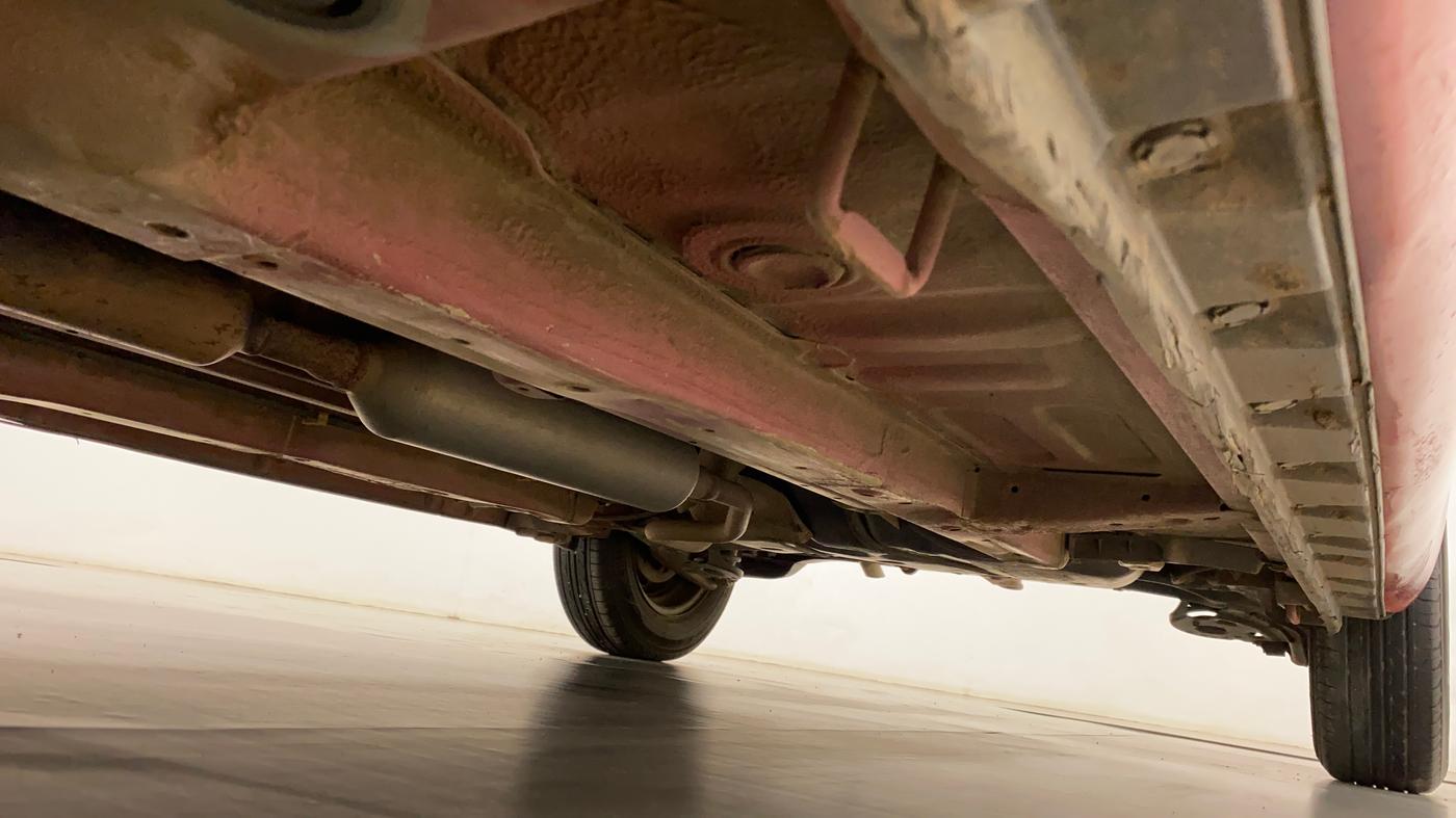 2014 Maruti Swift VXI, Petrol, Manual, 88,051 km, Right Side Underbody