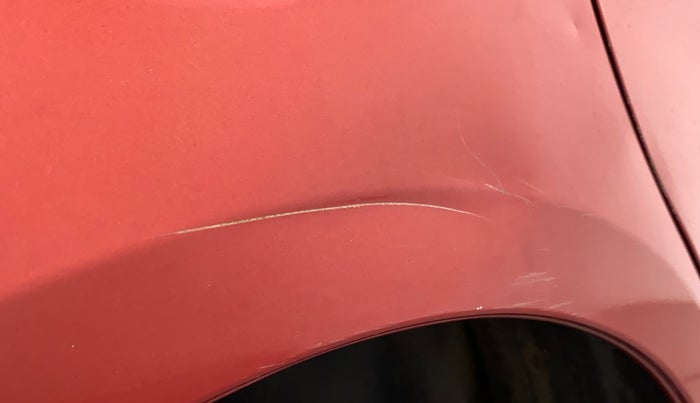 2014 Maruti Swift VXI, Petrol, Manual, 88,051 km, Right quarter panel - Minor scratches