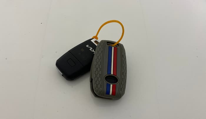 2023 KIA CARENS PRESTIGE 1.4 PETROL 7 STR, Petrol, Manual, 18,045 km, Key Close Up