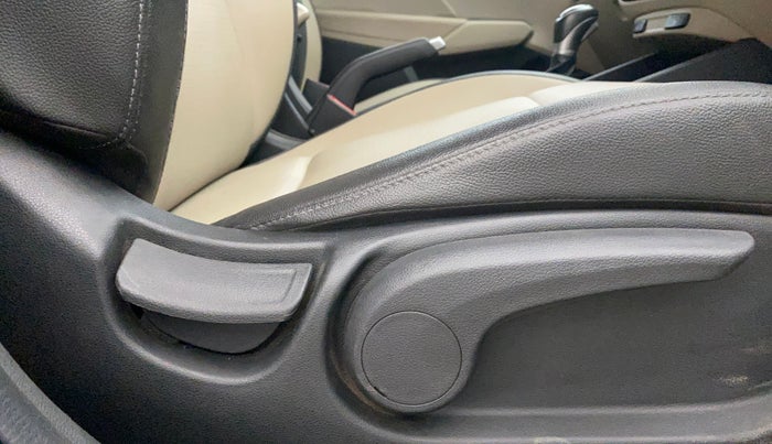 2021 Hyundai Verna SX (O) 1.5 VTVT IVT, Petrol, Automatic, 28,655 km, Driver Side Adjustment Panel
