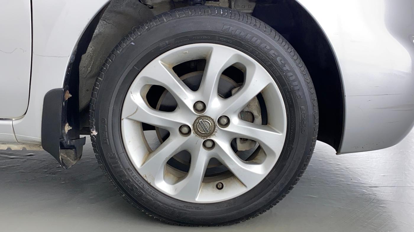 2016 Nissan Micra XV CVT, Petrol, Automatic, 8,096 km, Right Front Wheel