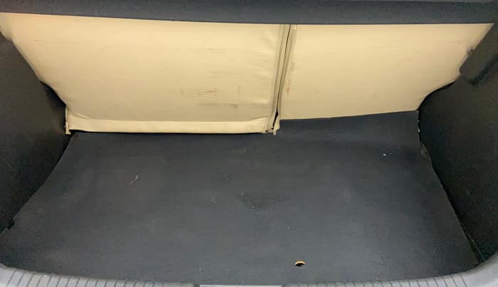 2014 Hyundai i20 SPORTZ 1.4 CRDI, Diesel, Manual, 47,538 km, Boot Inside