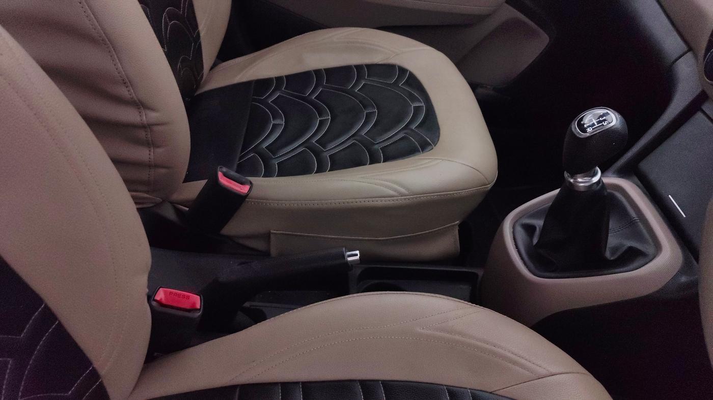 2014 Hyundai Xcent S (O) 1.2, Petrol, Manual, 48,896 km, Gear Lever