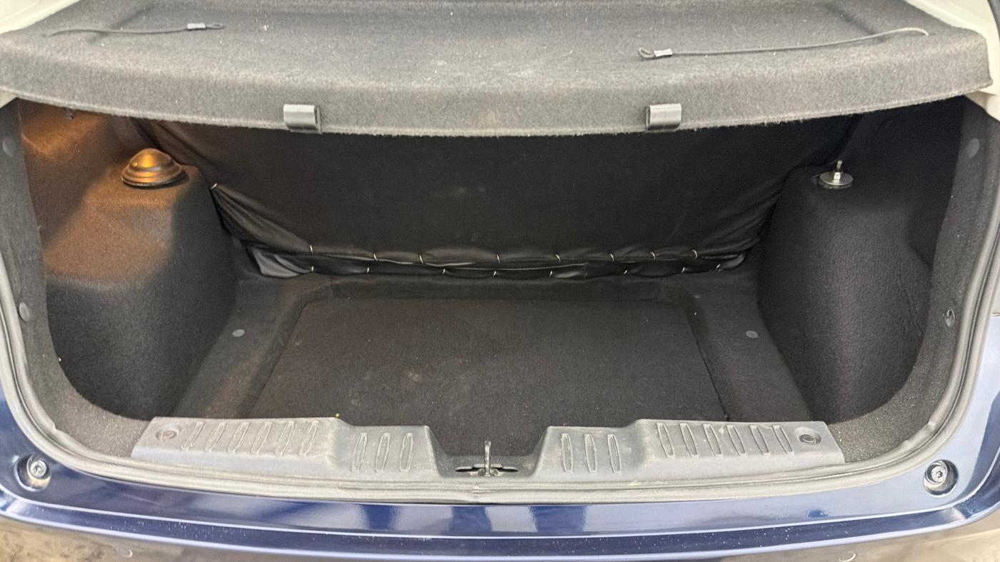 2024 Tata ALTROZ XZ + SUNROOF, Petrol, Manual, 21,970 km, Boot Inside