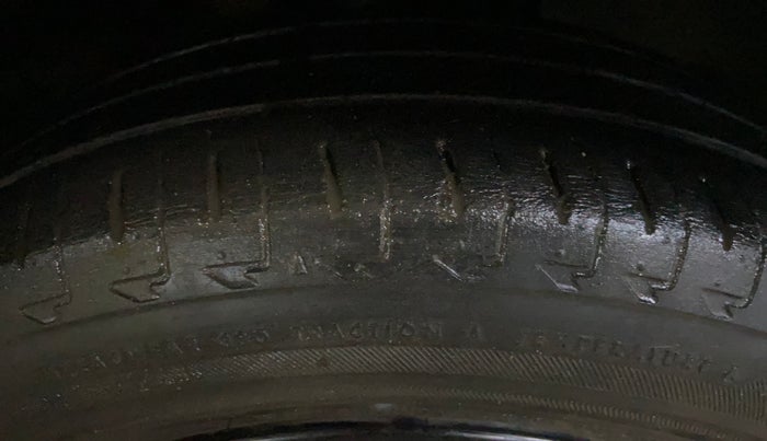 2022 Maruti IGNIS ZETA 1.2, Petrol, Manual, 41,422 km, Right Front Tyre Tread