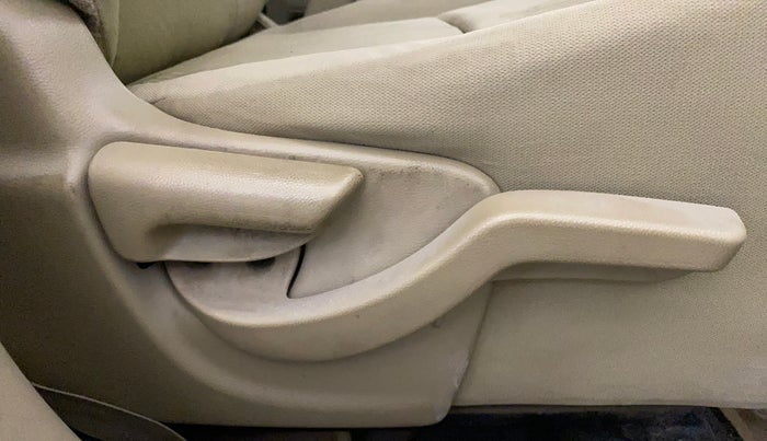 2015 Honda Amaze 1.2L I-VTEC SX, Petrol, Manual, 1,13,449 km, Driver Side Adjustment Panel