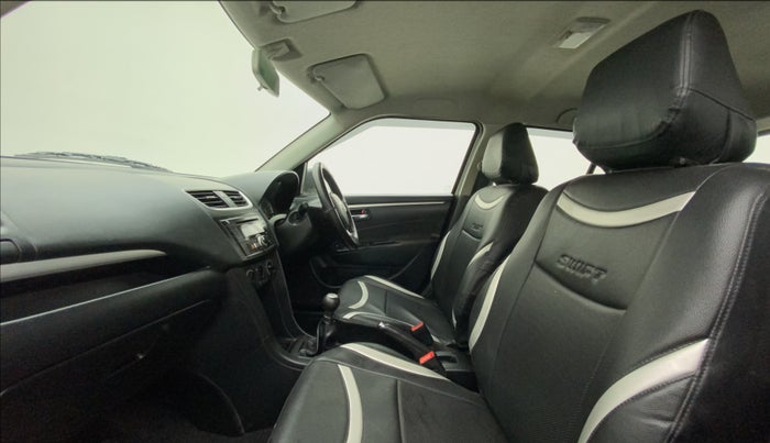 2014 Maruti Swift VXI, Petrol, Manual, 19,335 km, Right Side Front Door Cabin