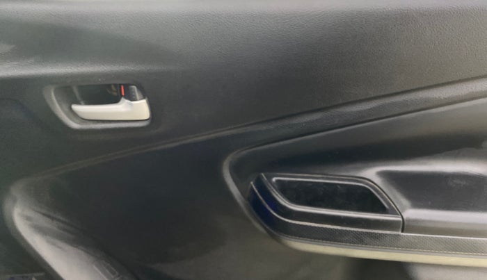 2022 Maruti Celerio VXI CNG, CNG, Manual, 16,772 km, Driver Side Door Panels Control