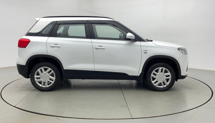 2019 Maruti Vitara Brezza VDI, Diesel, Manual, 27,948 km, Right Side View