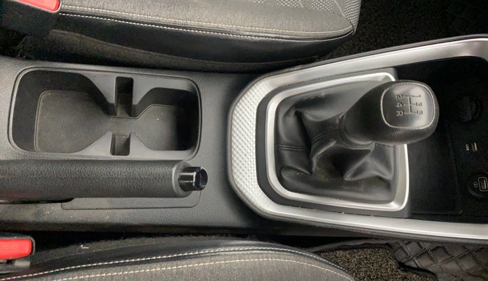 2021 KIA SONET HTK PLUS 1.2, Petrol, Manual, 26,883 km, Gear Lever