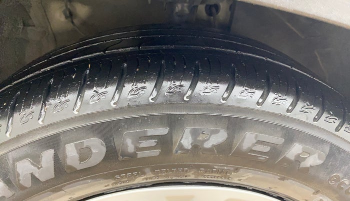 2021 KIA SONET HTK PLUS 1.2, Petrol, Manual, 26,883 km, Right Front Tyre Tread