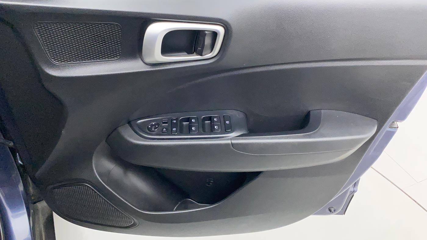 2019 Hyundai VENUE SX PLUS 1.0 TURBO DCT, Petrol, Automatic, 60,431 km, Driver Side Door Panels Control