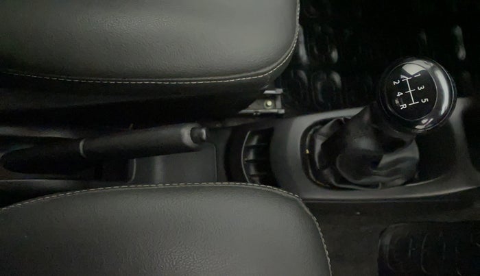 2018 Maruti Wagon R 1.0 LXI CNG (O), CNG, Manual, 42,614 km, Gear Lever