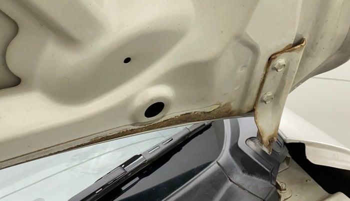 2015 Maruti Alto K10 VXI AMT, Petrol, Automatic, 17,597 km, Bonnet (hood) - Slight discolouration