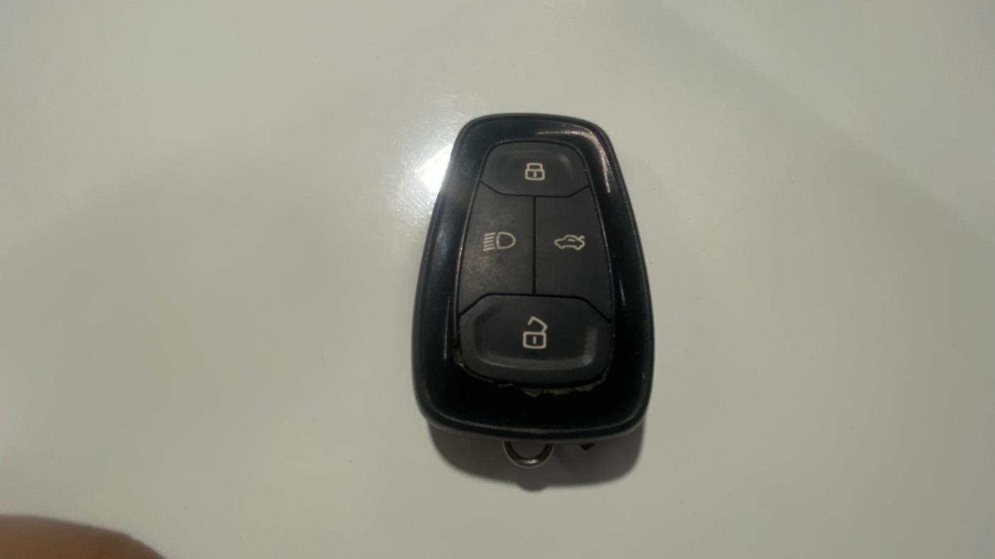 2021 Tata Harrier XZ PLUS 2.0L, Diesel, Manual, 95,264 km, Key Close Up