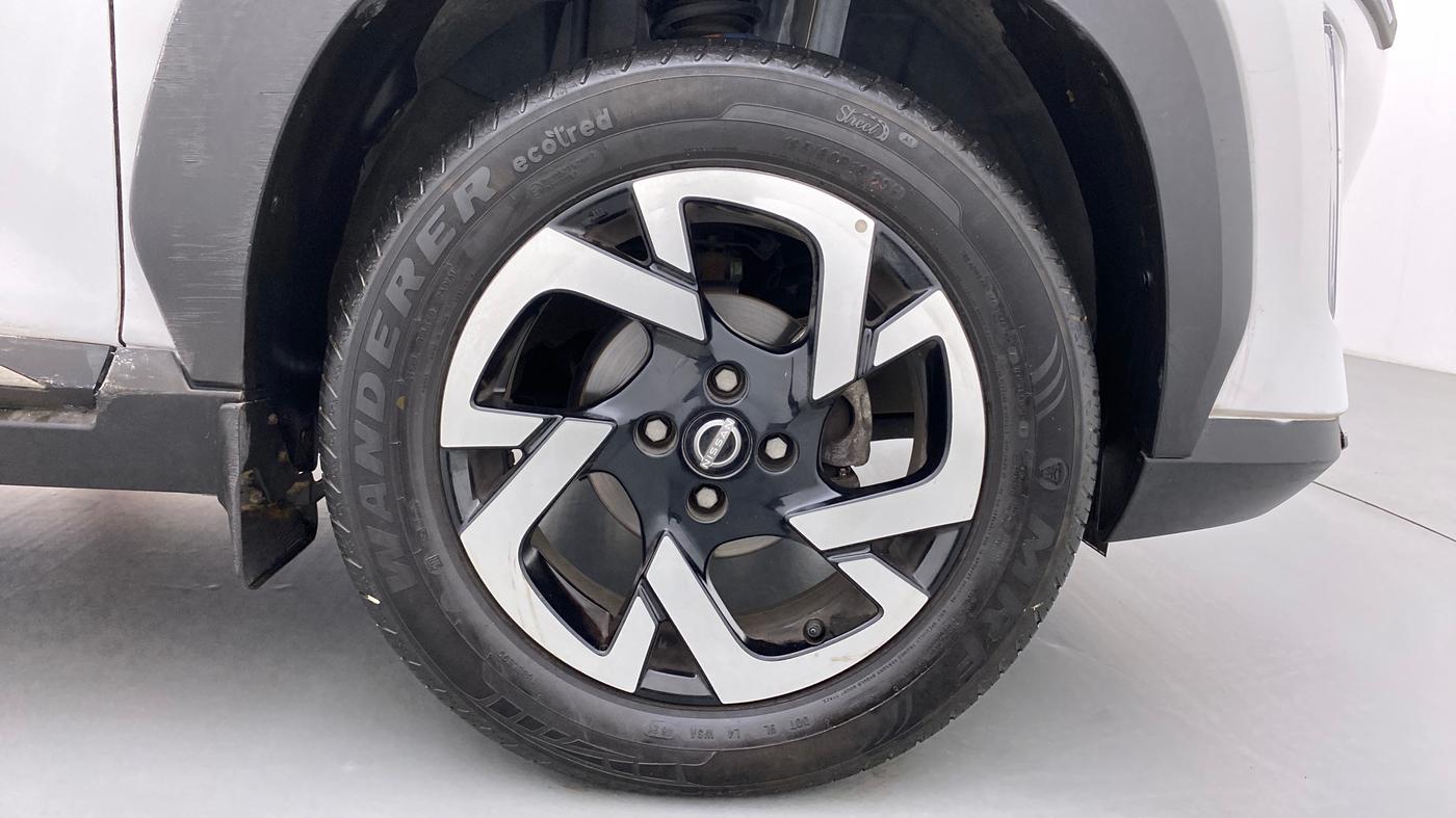2022 Nissan MAGNITE XV CVT TURBO, Petrol, Automatic, 6,802 km, Right Front Wheel
