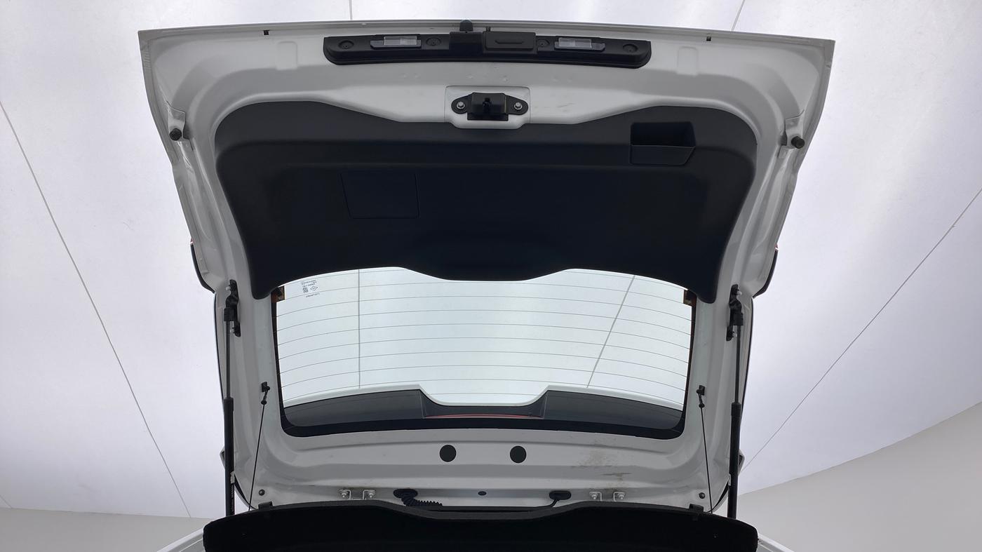2022 Nissan MAGNITE XV CVT TURBO, Petrol, Automatic, 6,802 km, Boot Door Open