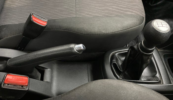 2017 Maruti Swift VXI OPT, Petrol, Manual, 61,467 km, Gear Lever