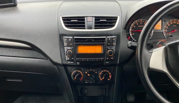 2017 Maruti Swift VXI OPT, Petrol, Manual, 61,467 km, Air Conditioner