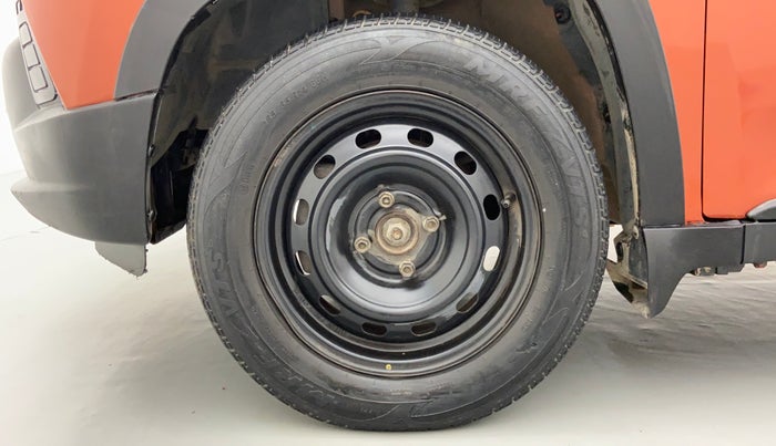 2016 Mahindra Kuv100 K6 D 6 STR, Diesel, Manual, 58,930 km, Left Front Wheel