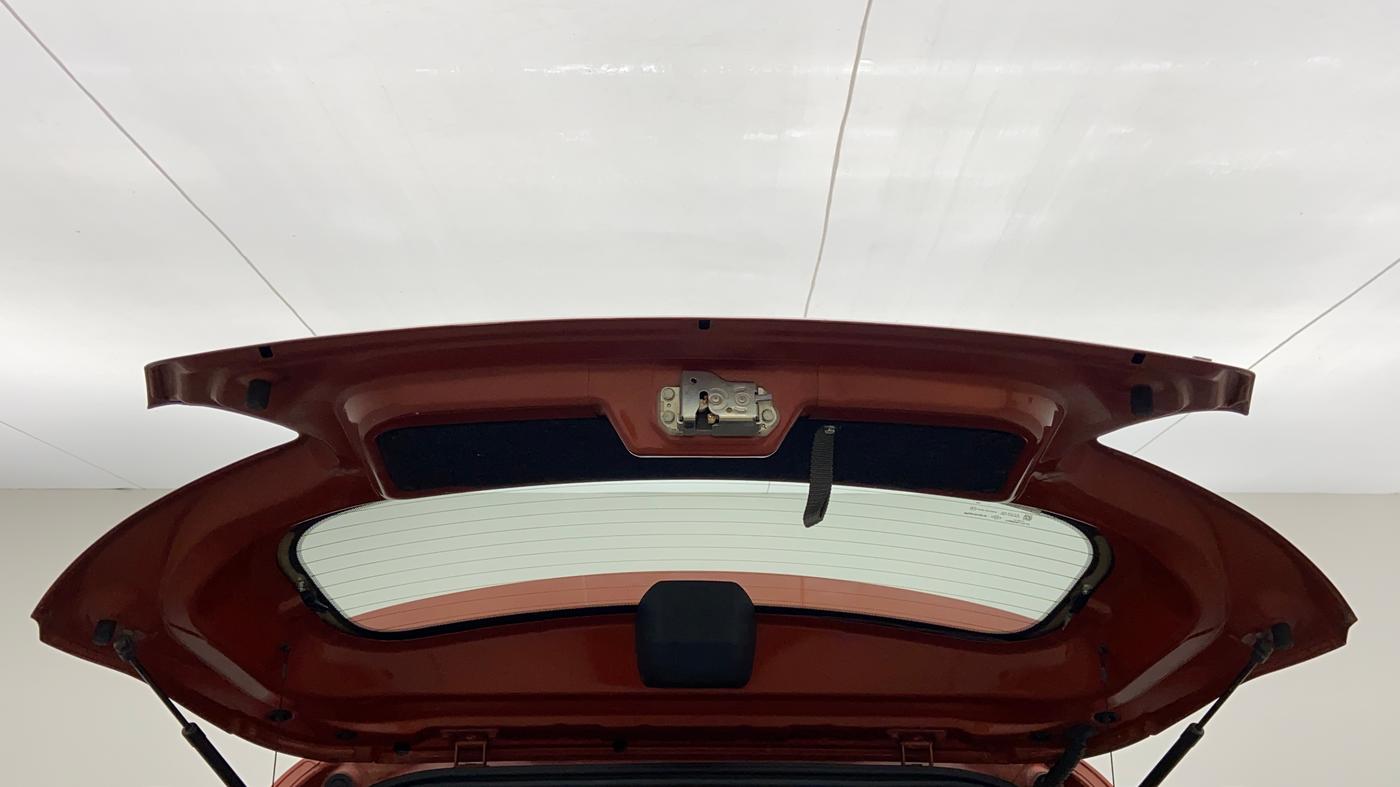 2016 Mahindra Kuv100 K6 D 6 STR, Diesel, Manual, 58,930 km, Boot Door Open